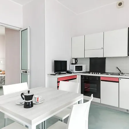 アパートホテル Amalfi