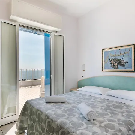 Amalfi 3* Lido Di Savio